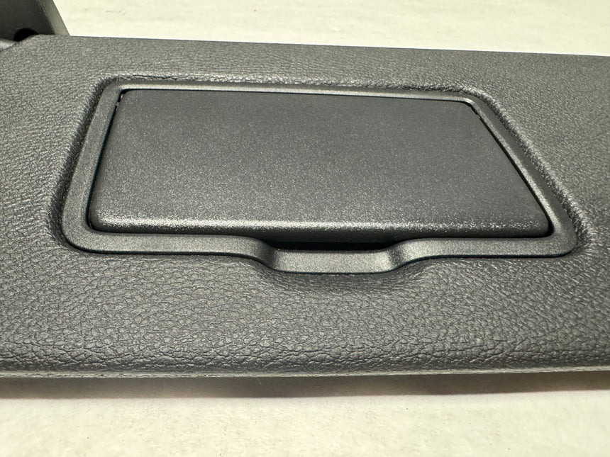 2020-2023 Jeep Gladiator Driver Side Lighted Sun Visor With Mirror No Garage Opener