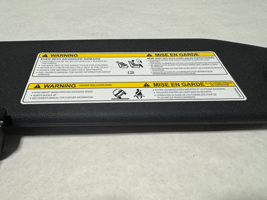 2020-2023 Jeep Gladiator Driver Side Lighted Sun Visor With Mirror No Garage Opener