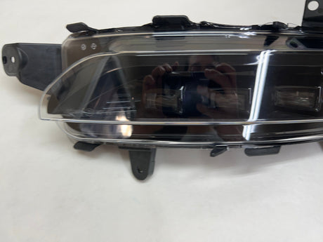 CL-0823-LJ7Z-15200-B-H15 2020-2023 Lincoln Corsair LED Passenger Side Fog Light LJ7Z-15200-B OEM