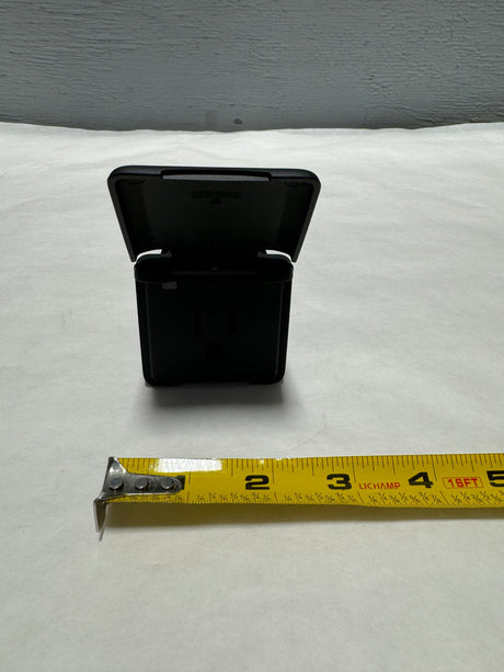 84581301 2020-2023 Silverado Sierra 2500 3500 120V Power Receptacle Plug OEM