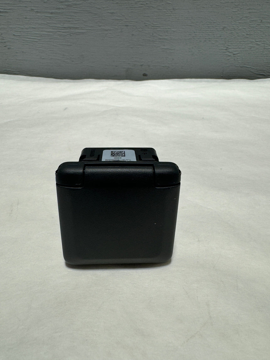 2020-2023 Silverado Sierra 2500 3500 120V Power Receptacle Plug OEM
