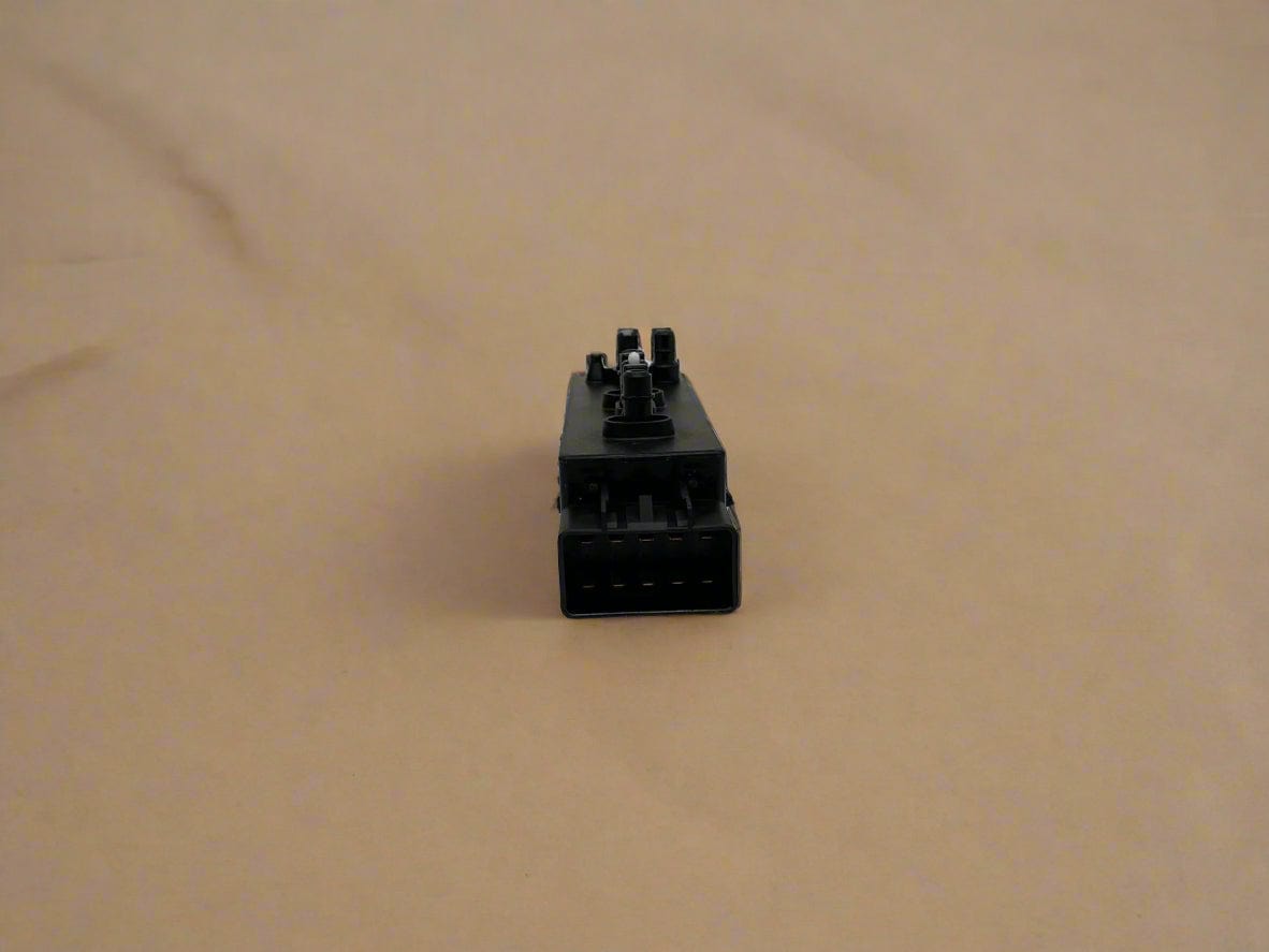 85043659 2020-2023 Silverado Sierra 2500 3500 Driver Power Seat Switch For Power Ventilated W/O Massage