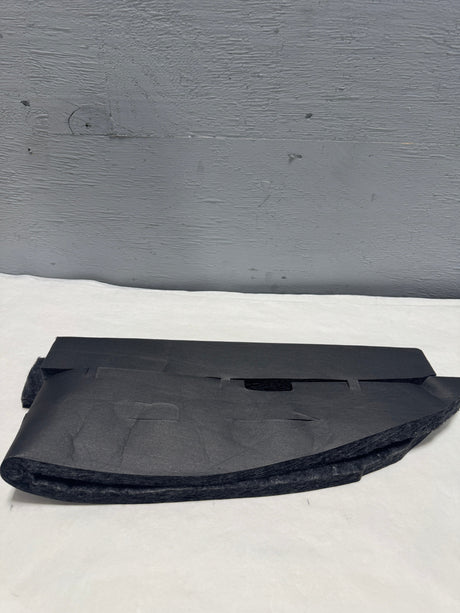 84567837 2020-2023 Silverado Sierra 2500 3500 Front Passenger Side Fender Insulator OEM