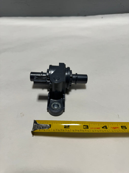 16671-F2010-E7 2020-2023 Toyota Corolla or Cross 2.0 Coolant Flow Control Valve OEM New