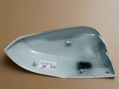 87945-0E070-A0 2020-2023 Toyota HighlanderDriver Side Mirror Cover 070 White Pearl