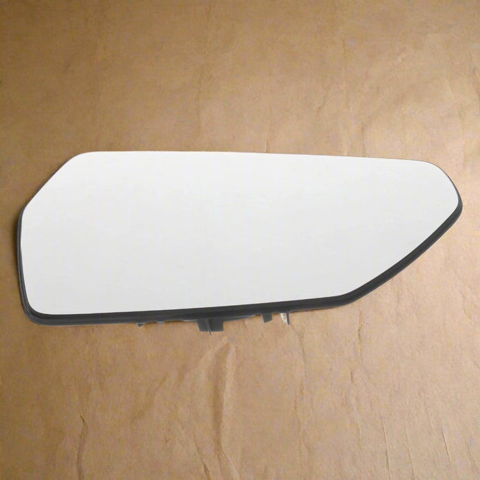 84639831 2020-2024 Chevrolet Camaro Driver Side Mirror Glass Non Auto Dimming