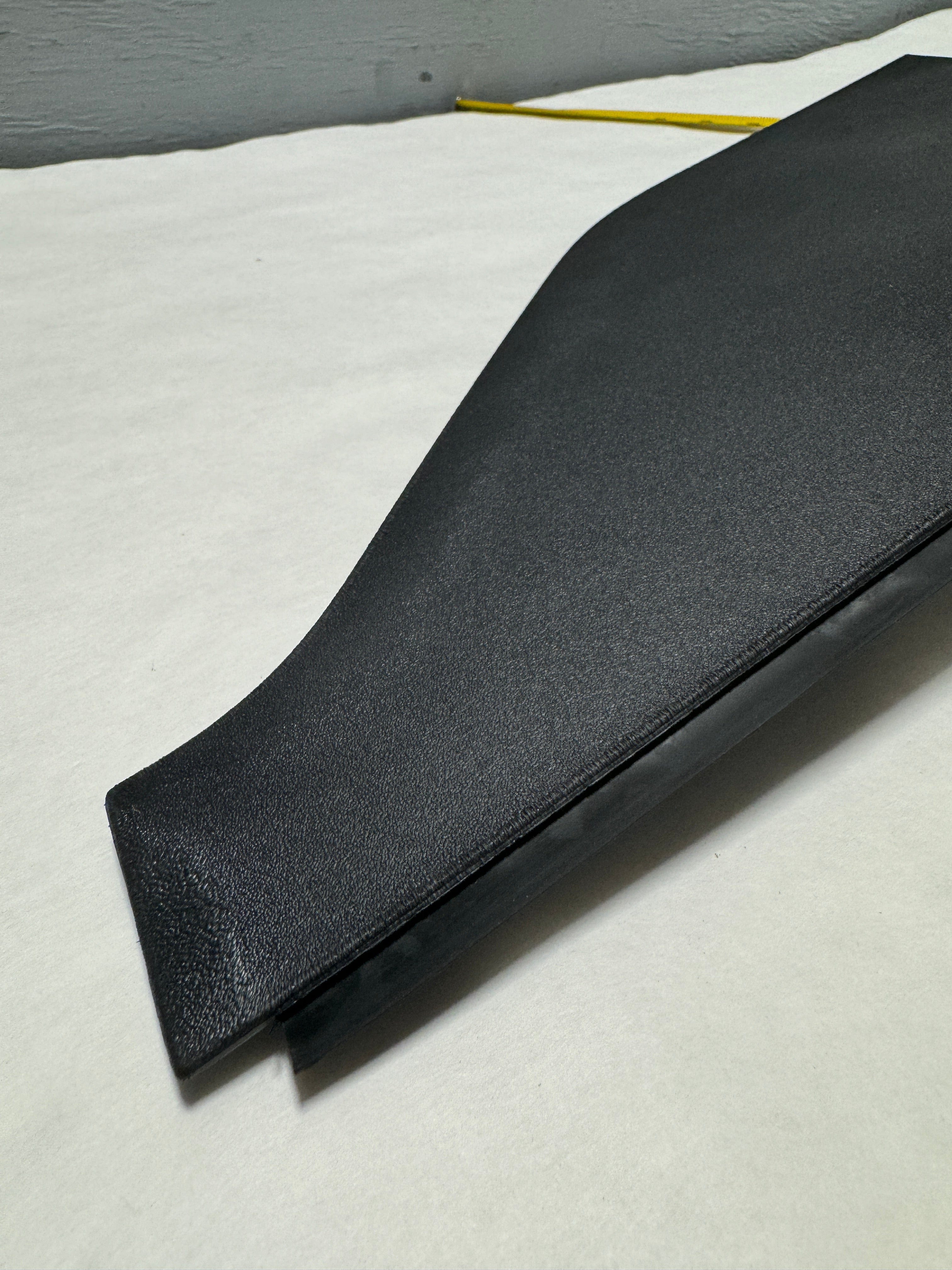 2020-2024 Ford Escape Driver Side Rear Roof Drip Molding Hinge