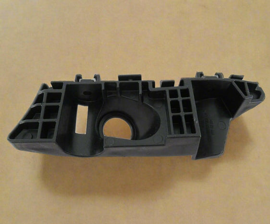 86551-S9000 2020-2024 Kia Telluride Driver Side Front Bumper Cover Upper Bracket  OEM