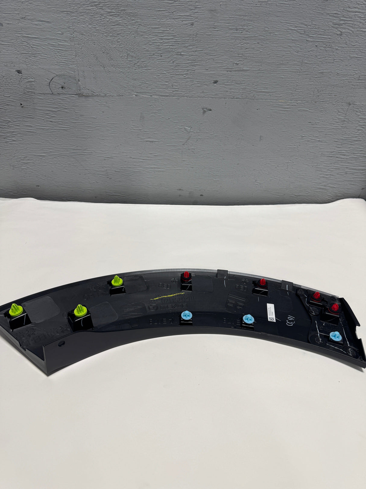 DGH9-51-W60B 2020-2024 Mazda CX-30 Driver Side Rear Wheel Opening Molding OEM