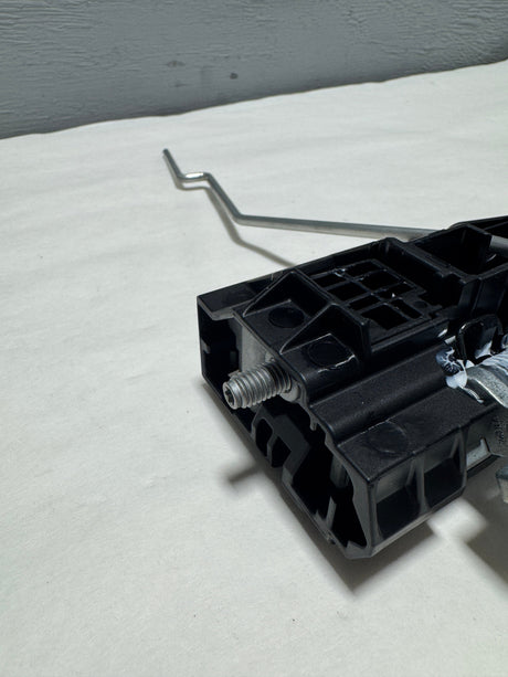 DGH9-58-42XB 2020-2024 Mazda CX-30 Passenger Front Door Handle Base Bracket OEM