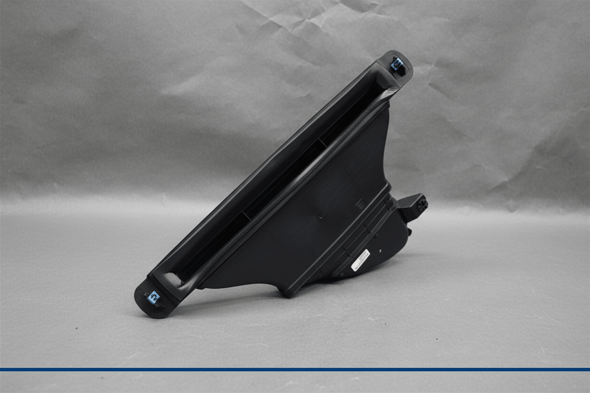 84684674 2020-2025 Chevrolet Silverado GMC Sierra HD Engine Air Intake Inlet Duct 6.6L OEM