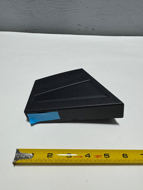 84685672 2020-2025 GMC Sierra 2500 3500 6.9 Foot Box Multi Pro Upper Outer Tailgate Molding