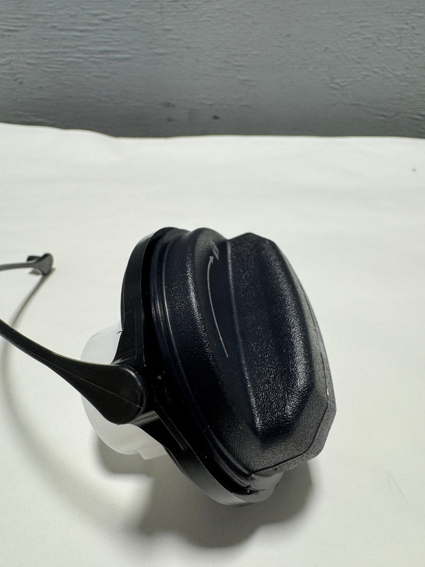 2020-2025 Kia K5 Telluride Seltos Forte RIO OEM Fuel Gas Cap