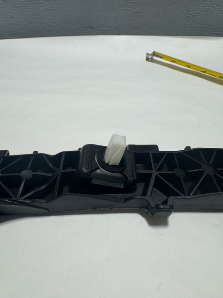 86652-K0000 2020-2025 Kia Soul Passenger Side Rear Bumper Side Bracket OEM