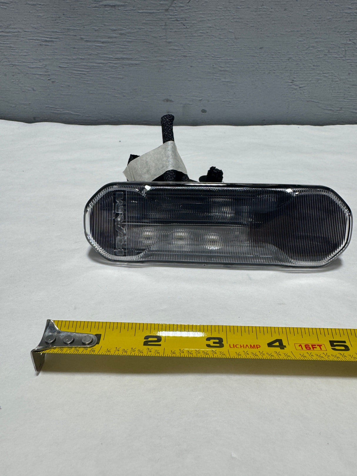 68618372AA 2020-2025 Ram 1500 DT Passenger Side Bed Lamp Light Genuine OEM