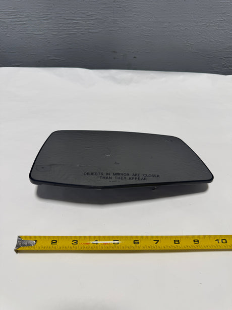 84309705 2020-2025 Sierra Silverado 1500 Passenger Side Power Mirror Glass For Heated and Blind Spot