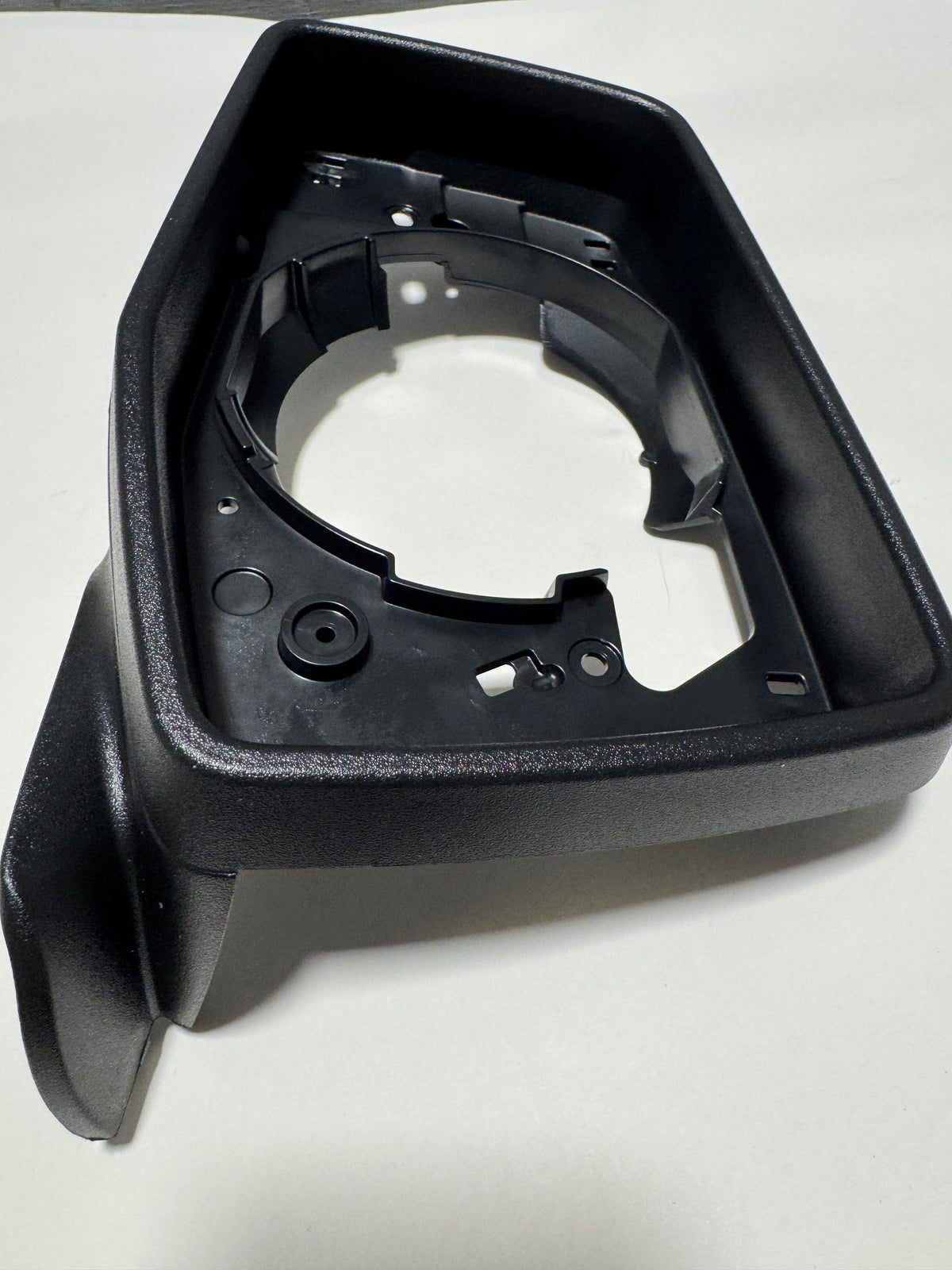 85535498 GM OEM Driver Side Mirror Bezel 2020-2025 Silverado Sierra | – Conquest ...