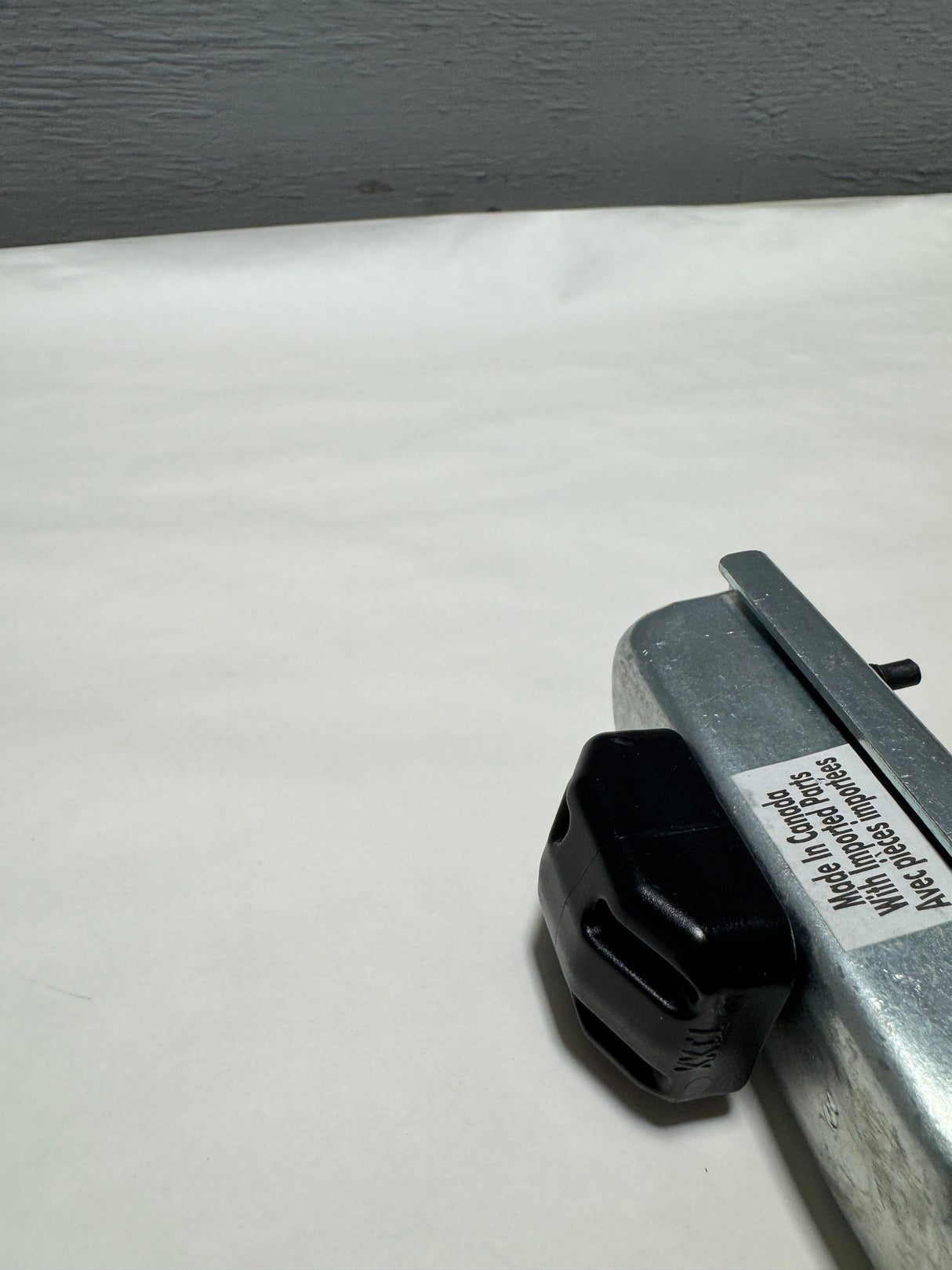 84737698 2020-2025 Silverado Sierra Regular Cab Door Check Stop Link Genuine OEM