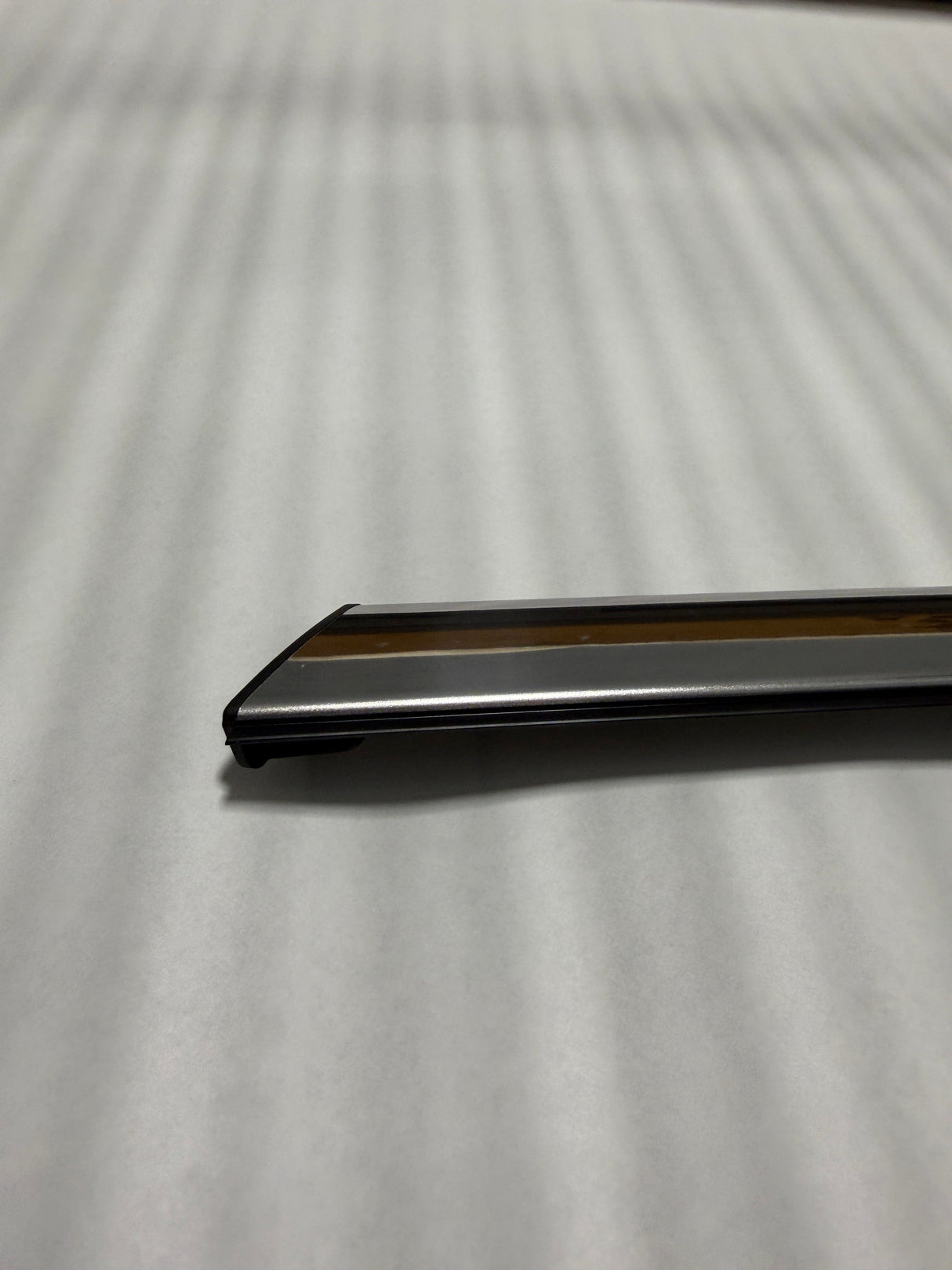 CL0925-62186AN02A-F13 2020-2025 Subaru Outback Passenger Side Rear Door Upper Sash Molding OEM