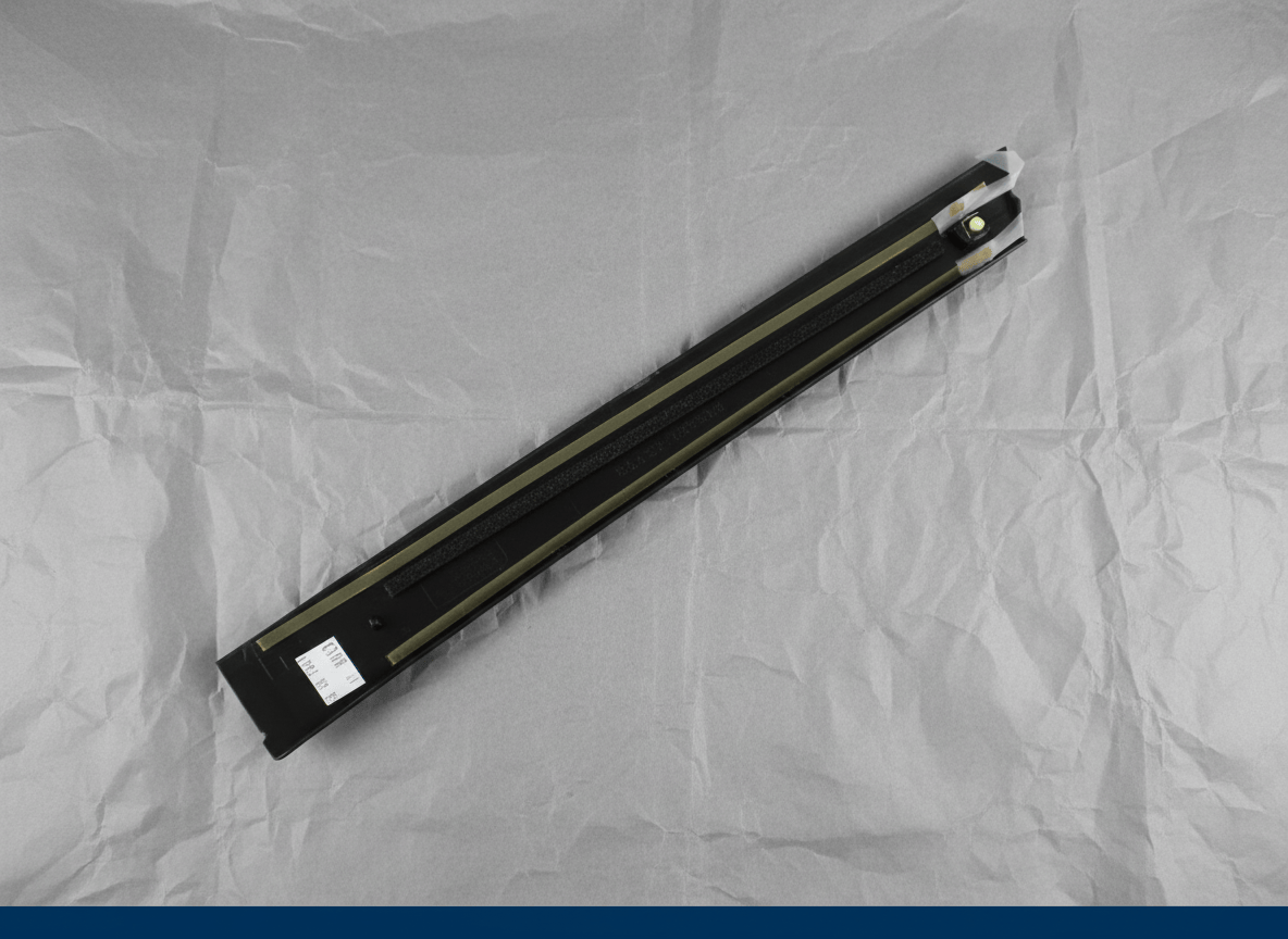 75765-0E050 2020-2025 Toyota Highlander Passenger Side Rear Door Rear Applique High Gloss OEM