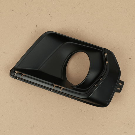 84750570 2021-2022 Chevrolet Colorado OEM Passenger Side Fog Light Bezel Trim