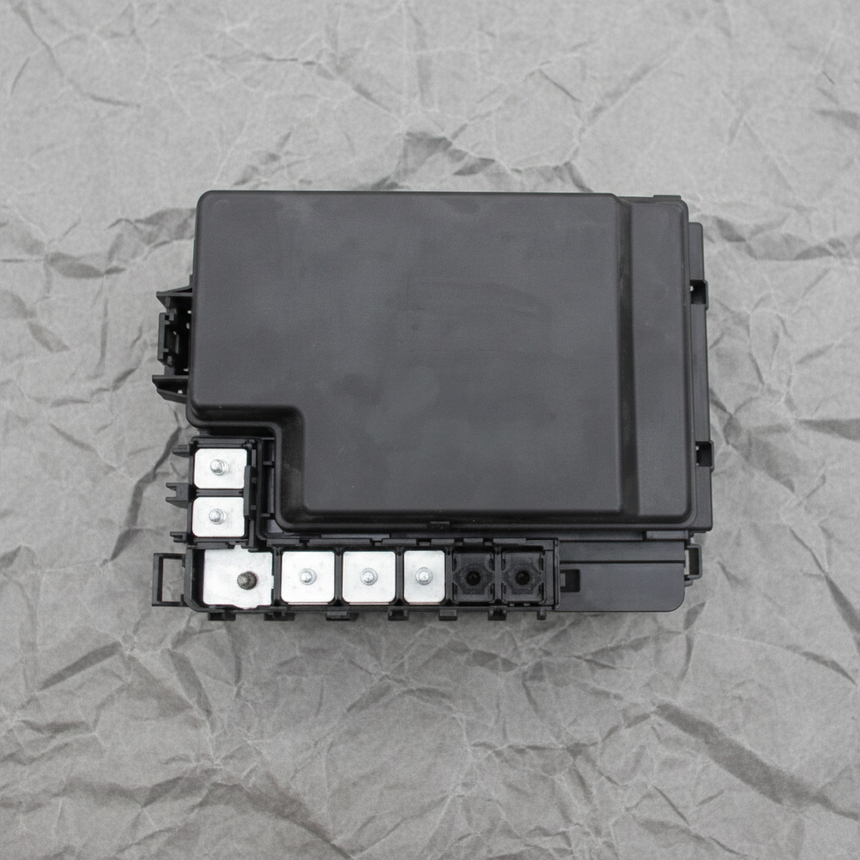 2021-2023 Ford F-150 3.5 With Powerboost Hybrid Under Hood Fuse Box OEM