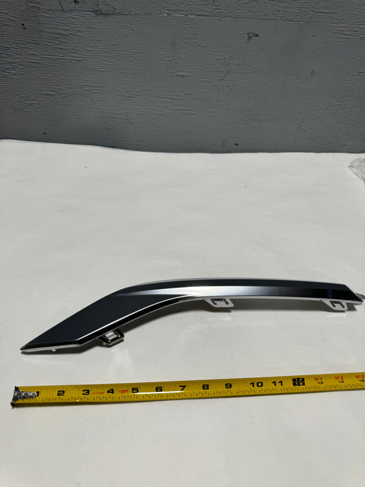 CL-0924-86694-S2600-G19 2021-2023 Hyundai Santa Fe Non Hybrid Driver Side Bumper Molding Chrome OEM