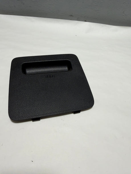 84752-R5000WK 2021-2023 Kia Sorento interior Fuse Box Cover Door Genuine OEM