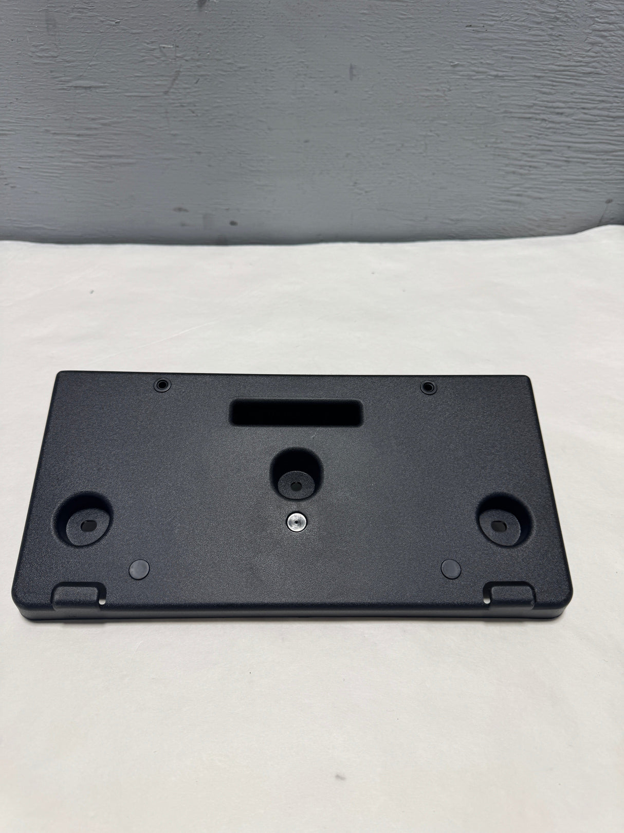 MA1Z-17A385-AA 2021-2023 Lincoln Nautilus OEM Front License Plate Mount New - No Hardware