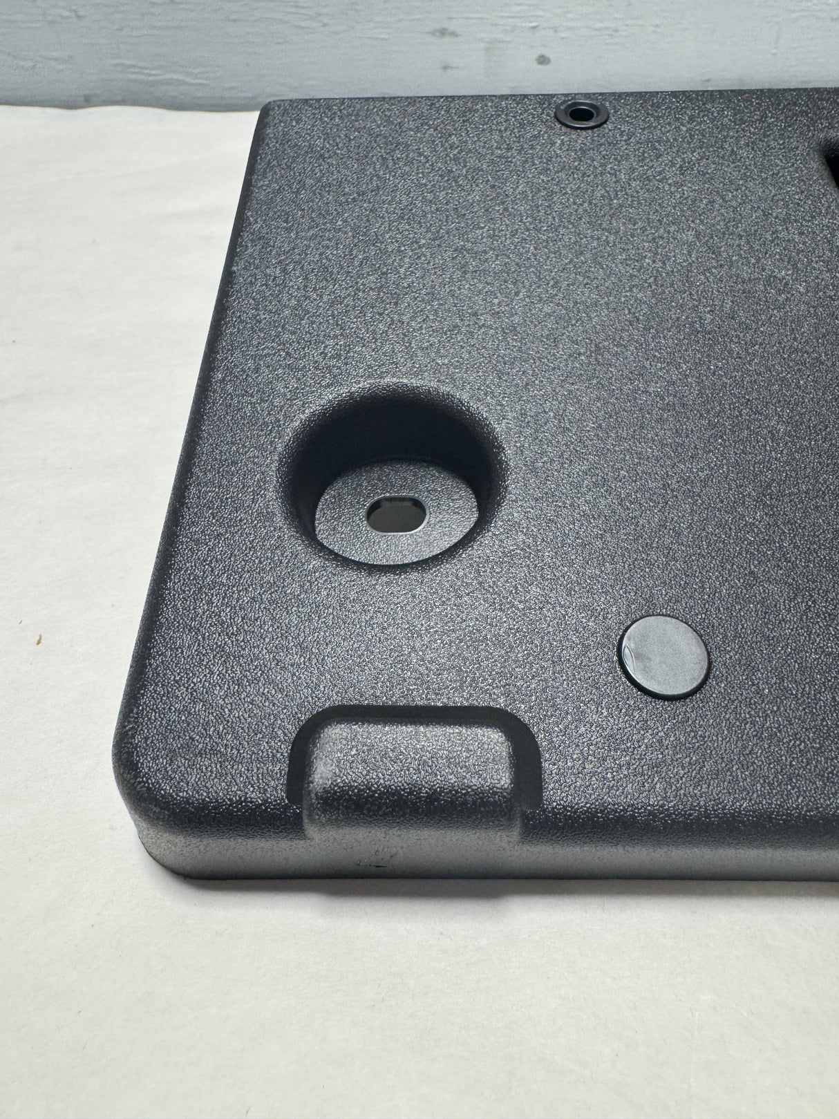 MA1Z-17A385-AA 2021-2023 Lincoln Nautilus OEM Front License Plate Mount New - No Hardware