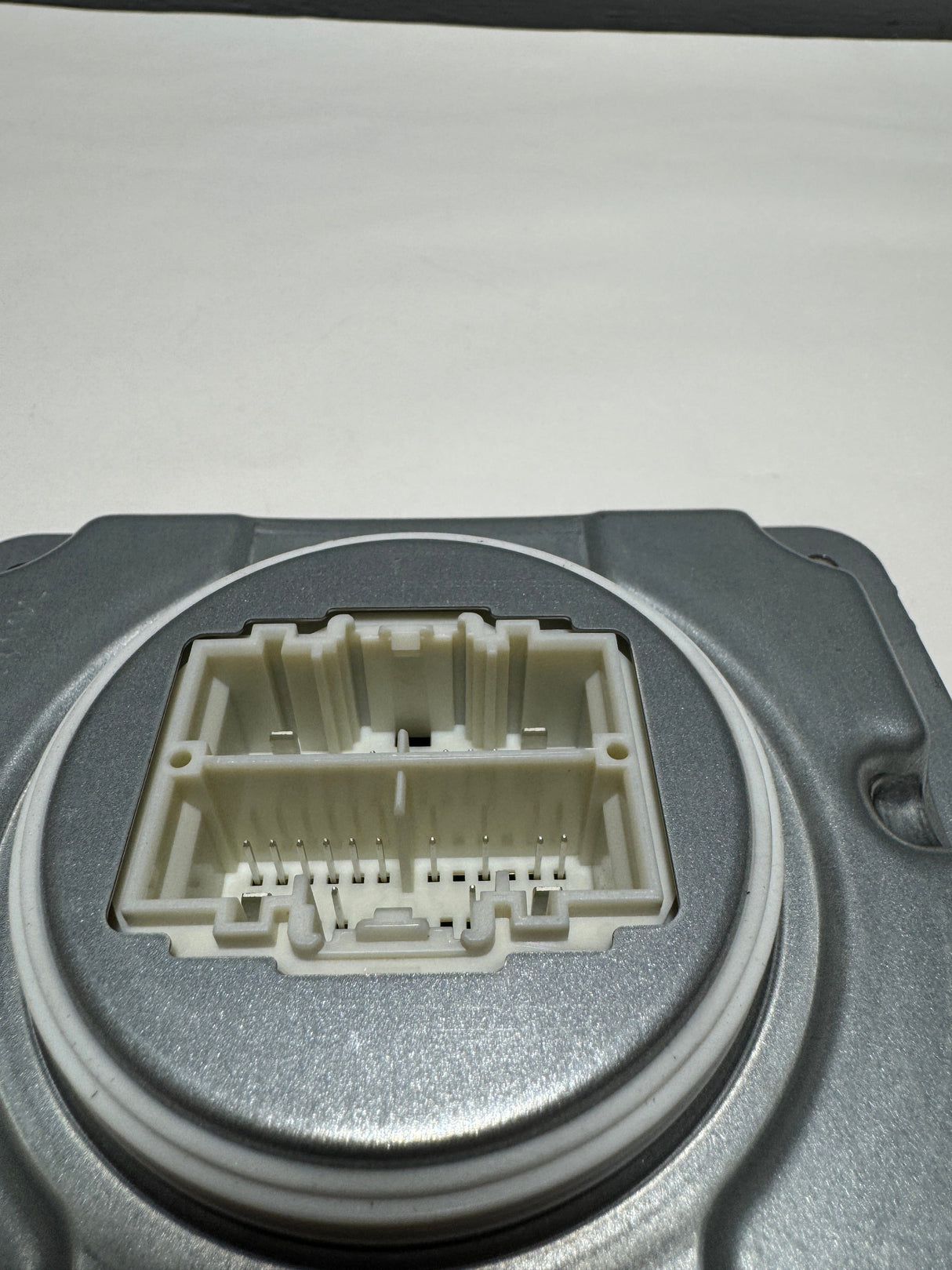 JX7Z-13C788-L 2021-20234 Ford Explorer (1) Head Lamp Light Ballast Module Genuine OEM New