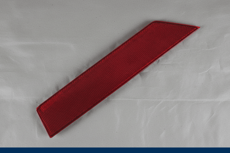 84945269 2021-2024 Cadillac Escalade Driver Side Rear Bumper Red Reflector Genuine OEM