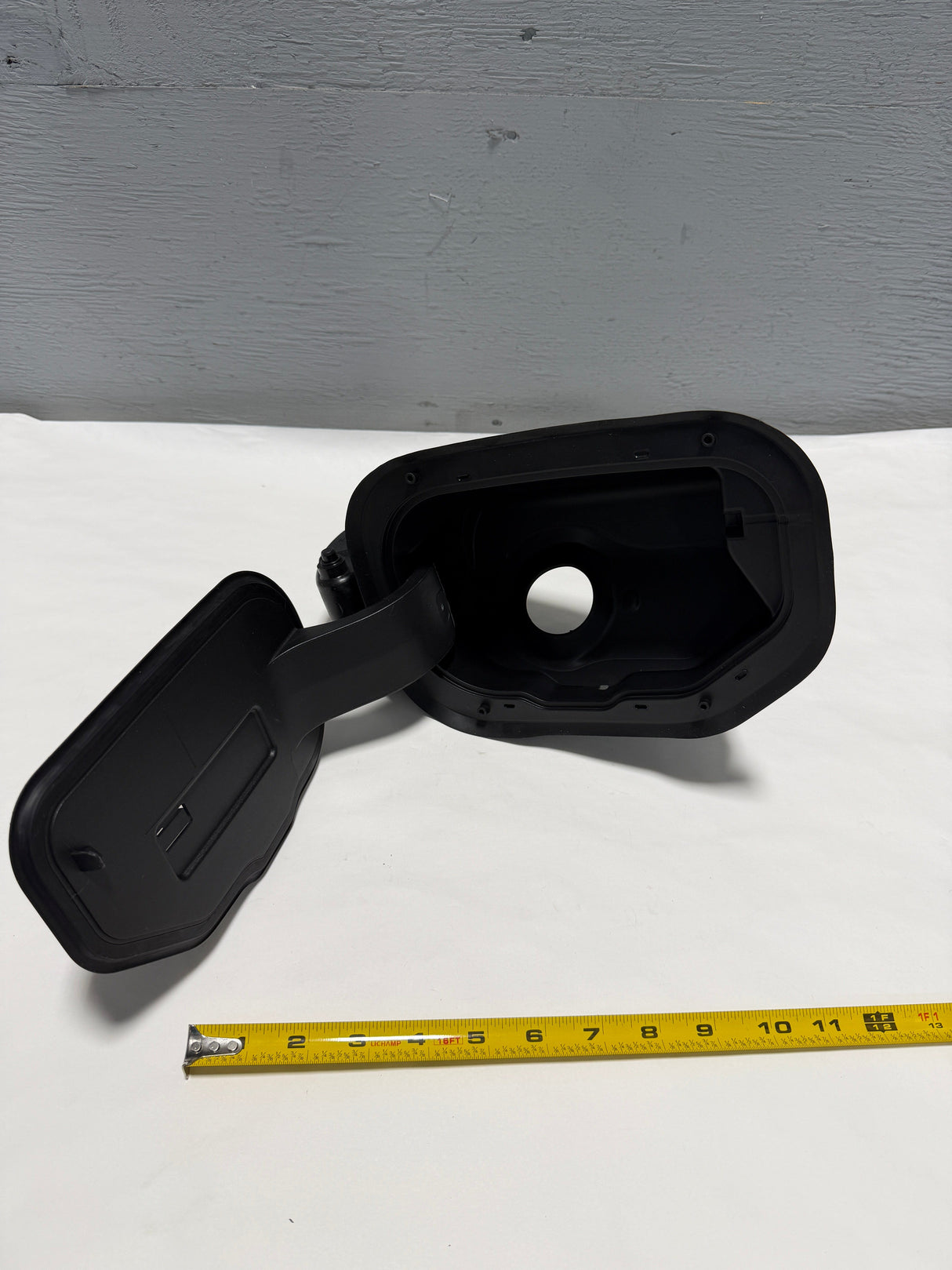 ML3Z-8327936-E 2021-2024 Ford F-150 3.5 or 2.7 Fuel Filler Door Hinge Pocket Housing Not For Powerboost