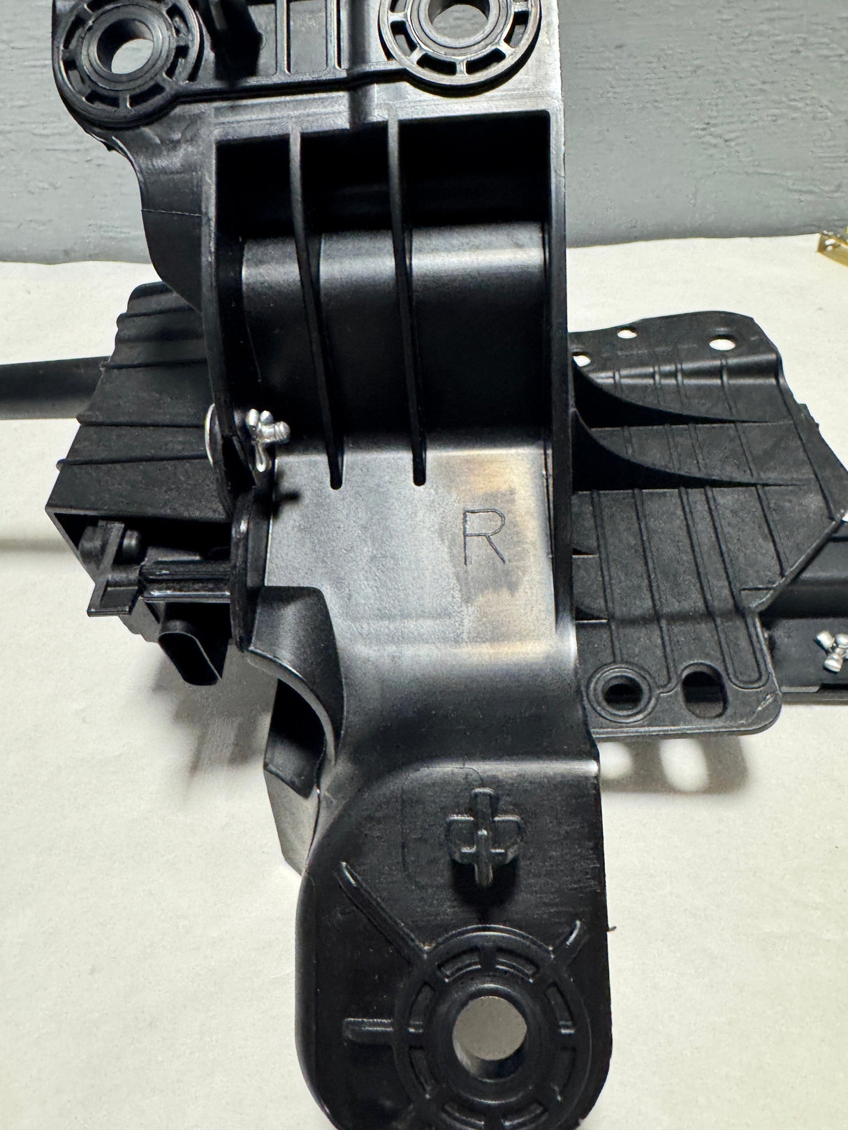 ML3Z-17626-T 2021-2024 Ford F-150 RH Passenger Side Air Dam AAD Motor Spring Actuator OEM