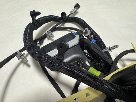 84813509 2021-2024 GMC Yukon SLT or Denali Front Object Alarm Sensor Wiring Harness OEM