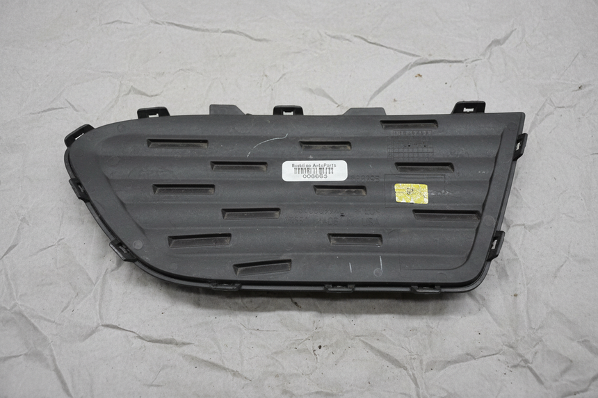2021-2024 Jeep Grand Cherokee L Fog Light Bezel Cover Driver Side OEM