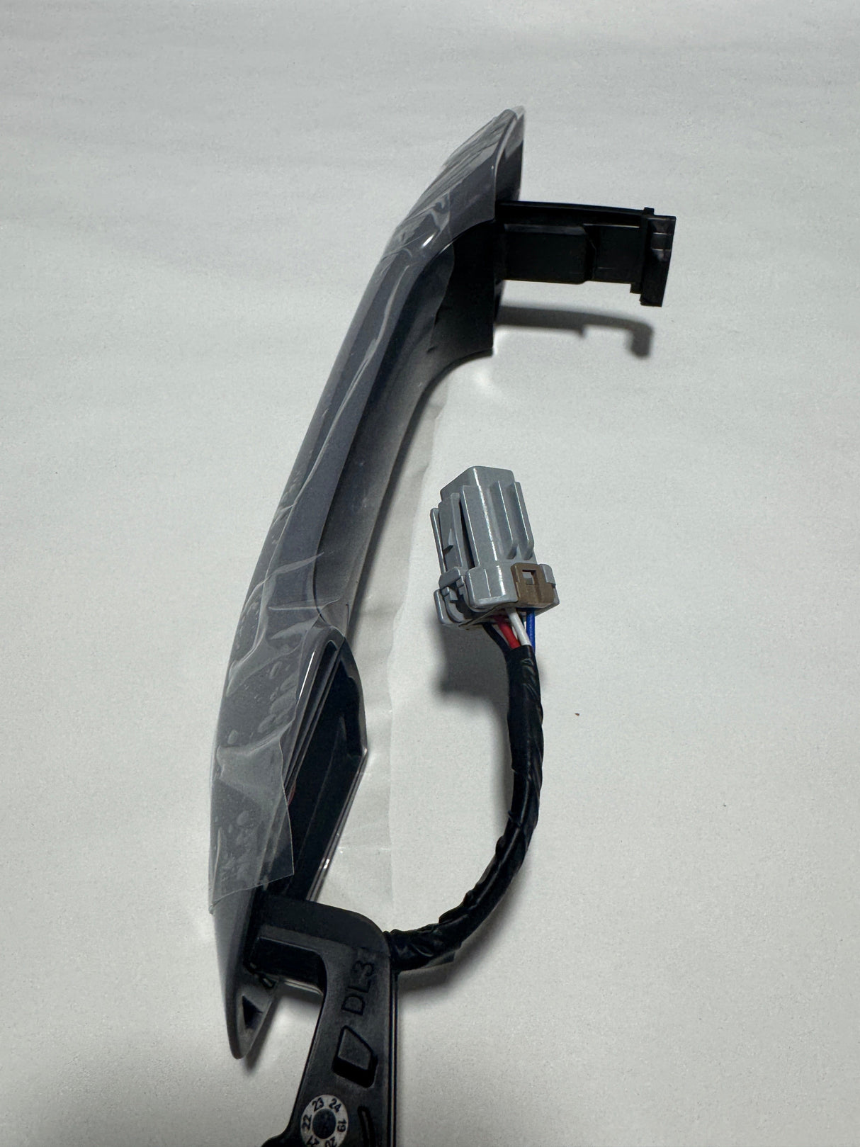 82661-L3210 2021-2024 Kia K5 Passenger Side Front Door Door Exterior Handle For Smart Key Only