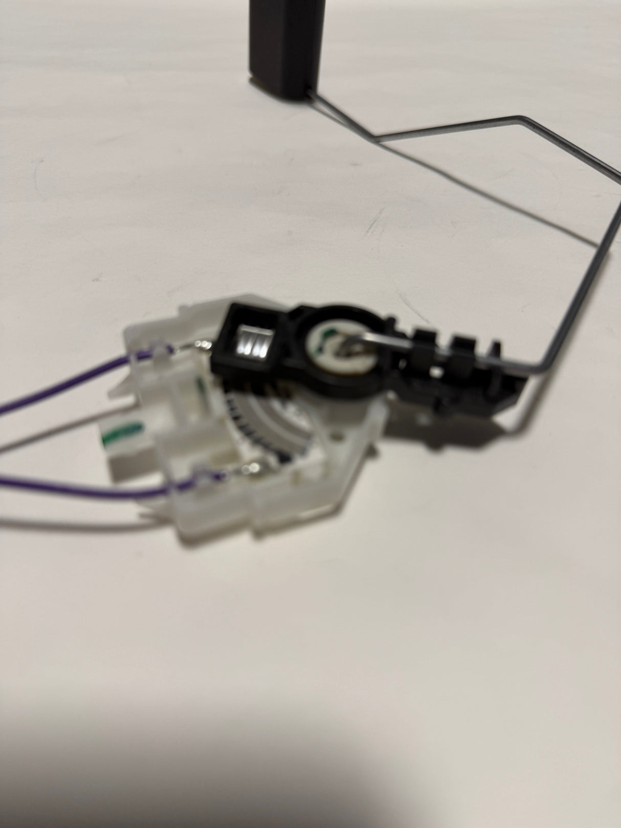 RC50-68477079AB-B21 2021-2024 Ram 1500 TRX ONLY 6.2 Fuel Level Sensor Float unit OEM