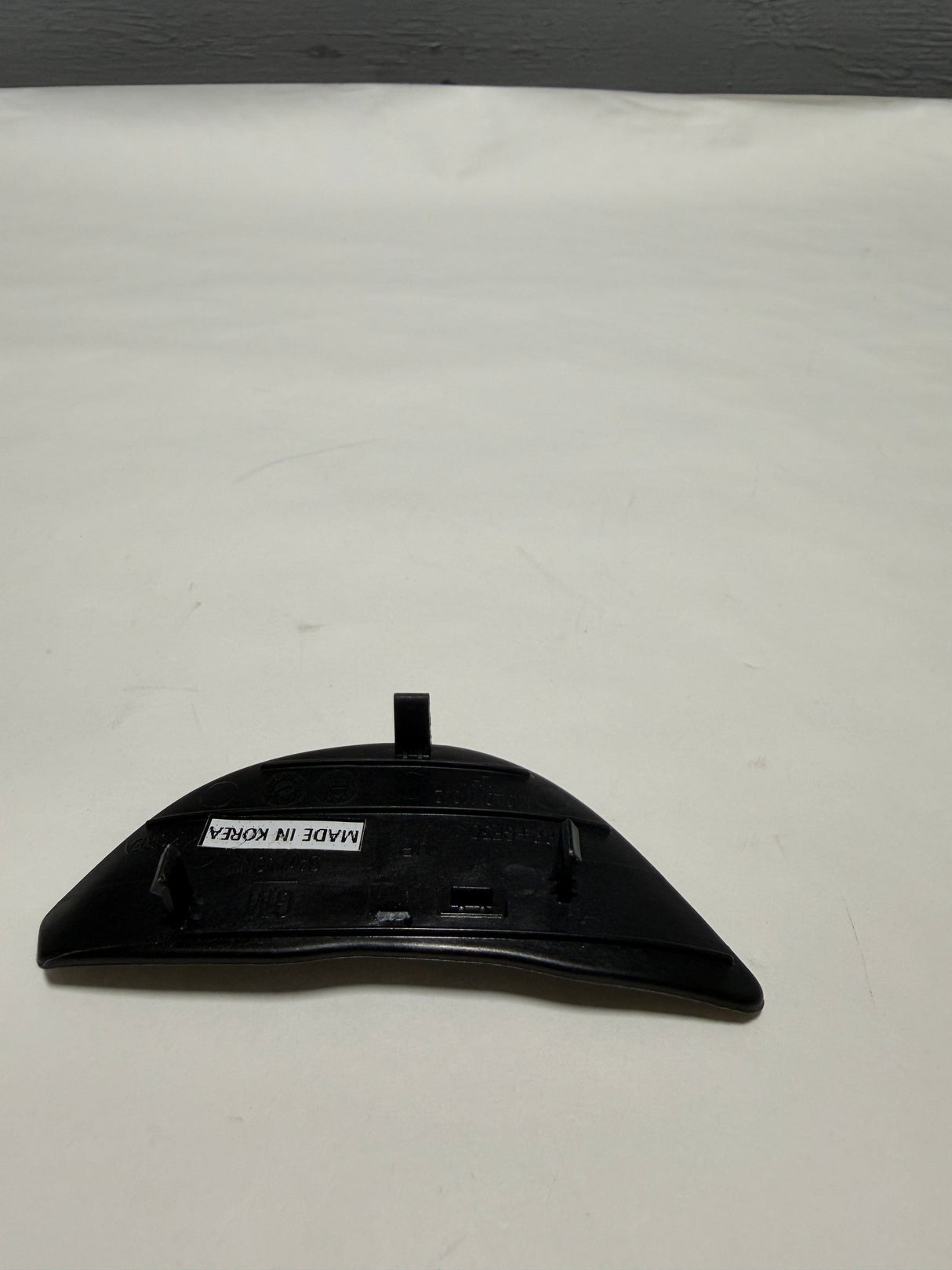 84982808 2021-2024 Tahoe or Yukon Black Drivers Side Inside Door Handle Screw  Genuine OEM