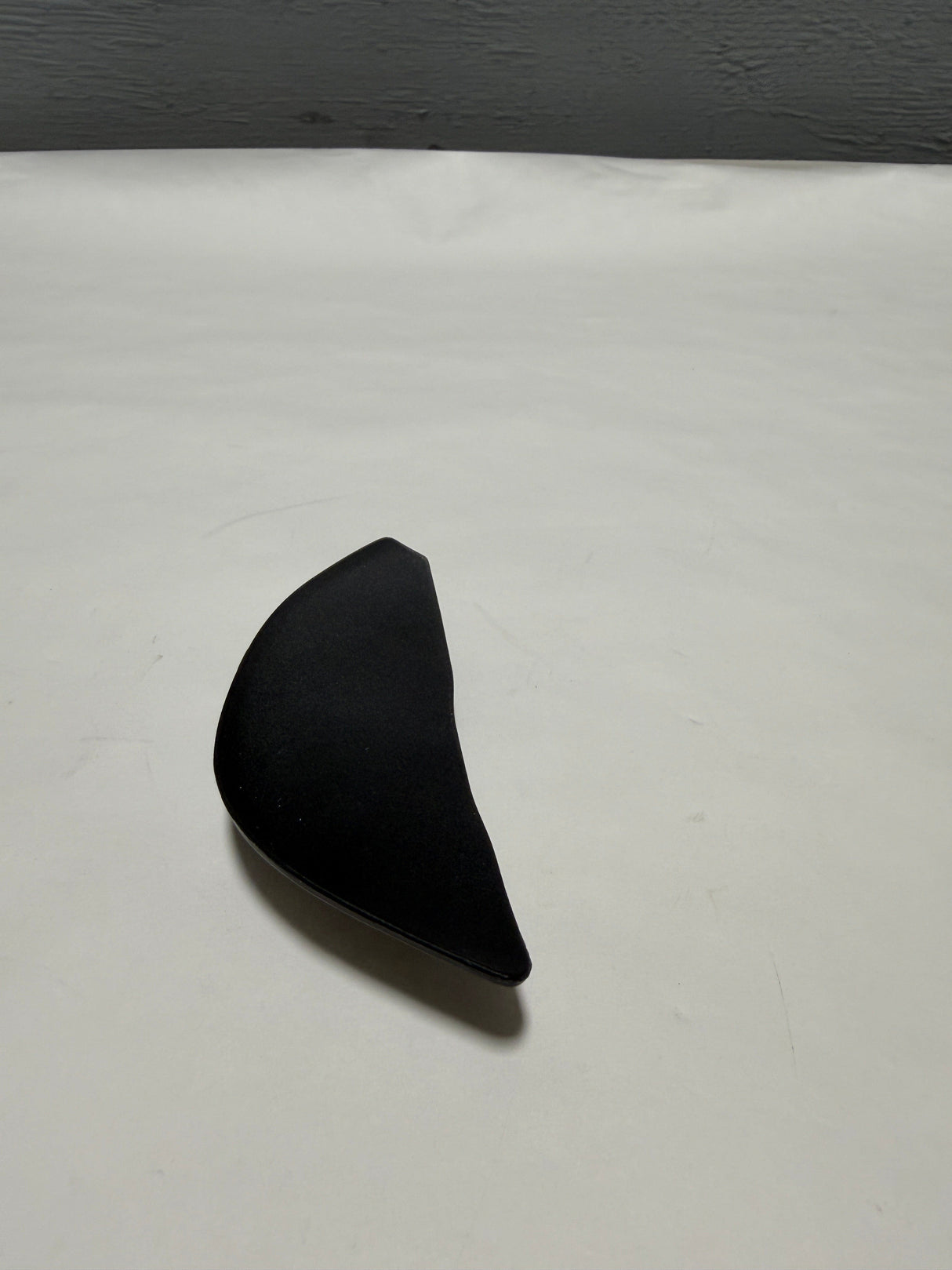 84982808 2021-2024 Tahoe or Yukon Black Drivers Side Inside Door Handle Screw  Genuine OEM