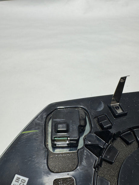 84642723 2021-2024 Tahoe or Yukon Passenger Side Door Mirror Glass W/ Blind Spot Light