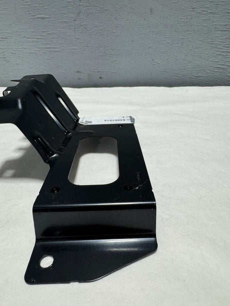 84561514 2021-2024 Tahoe Yukon Suburban Forward Range Radar Bracket OEM