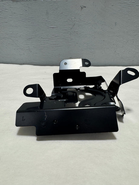 88171-08010) 2021-2024 Toyota Sienna Driver Side Blind Spot Radar Mount Bracket New OEM