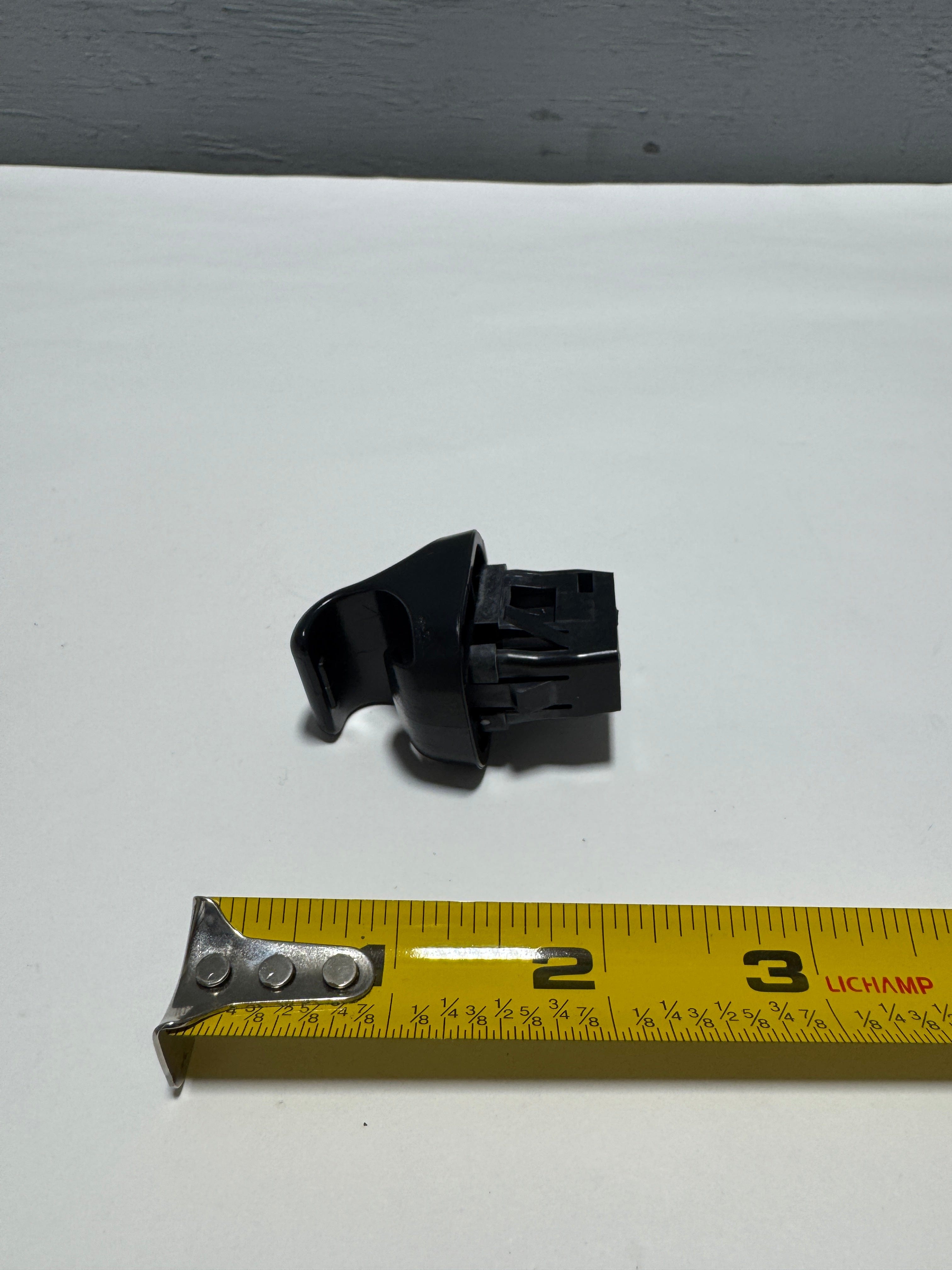 2021-2025 Ford Explorer Front Driver Seat Trim Panel Front Bracket