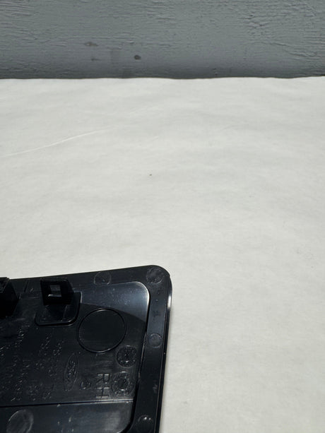 ML3Z-13B375-C 2021-2025 Ford F-150 Passenger Side Mirror Turn Signal Light OEM