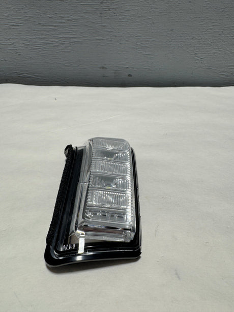 ML3Z-13B375-C 2021-2025 Ford F-150 Passenger Side Mirror Turn Signal Light OEM