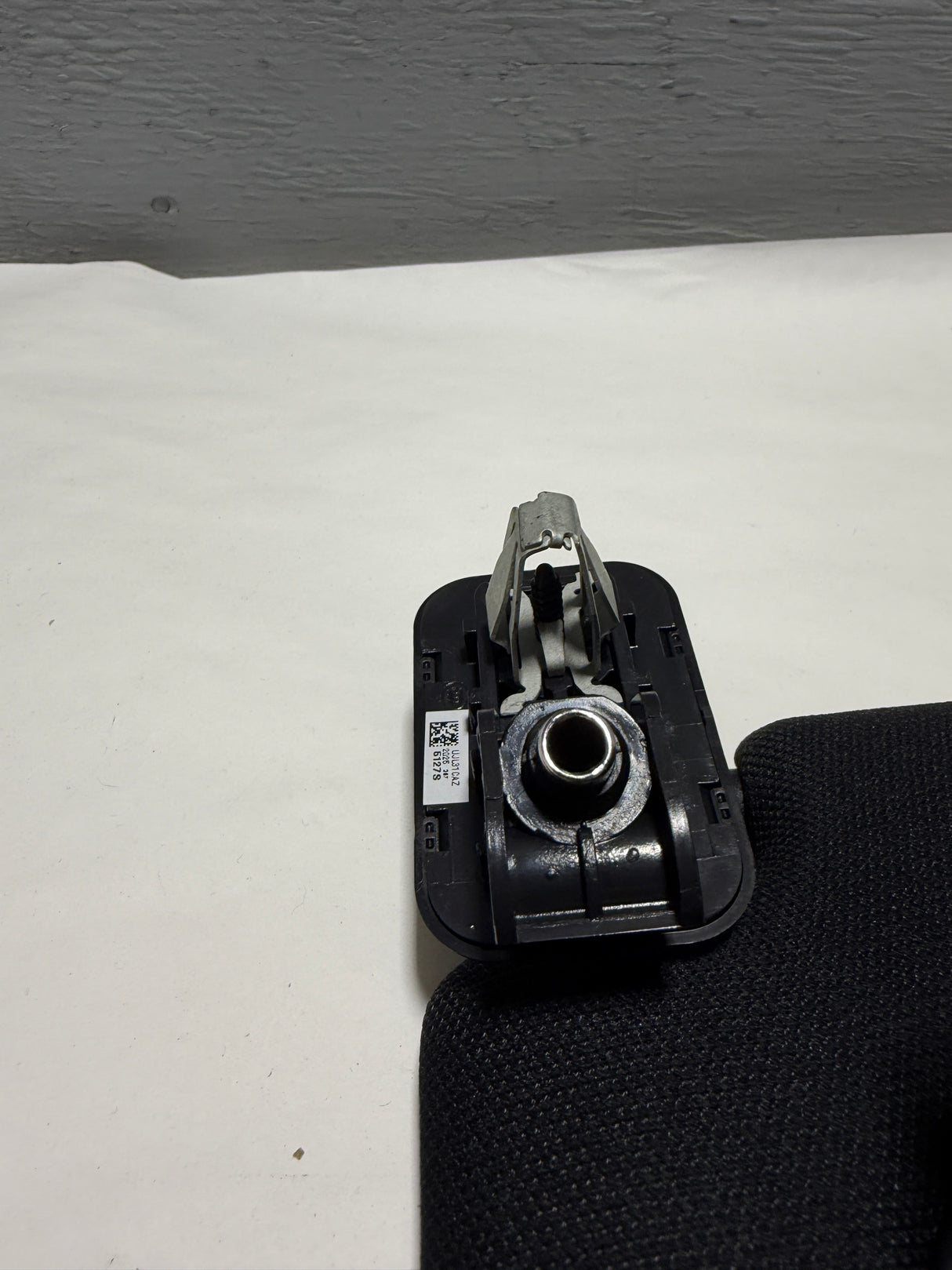 JL3Z-1504105-CH 2021-2025 Ford F-150 XL, XLT Regular Cab Driver Black Sun Visor Non Illuminated