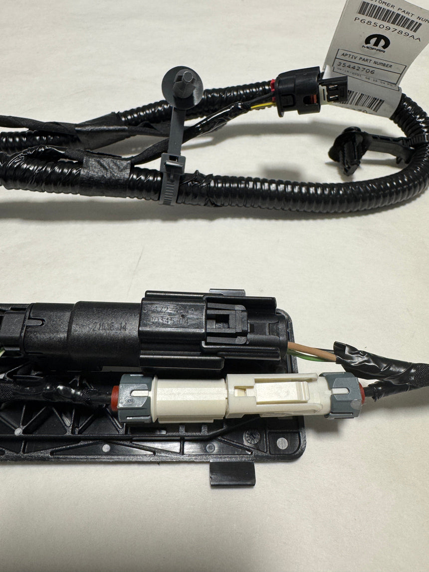 2021-2025 Ram 3500 Dually Tailgate Wiring Harness TAG CODE 68509789AA Only