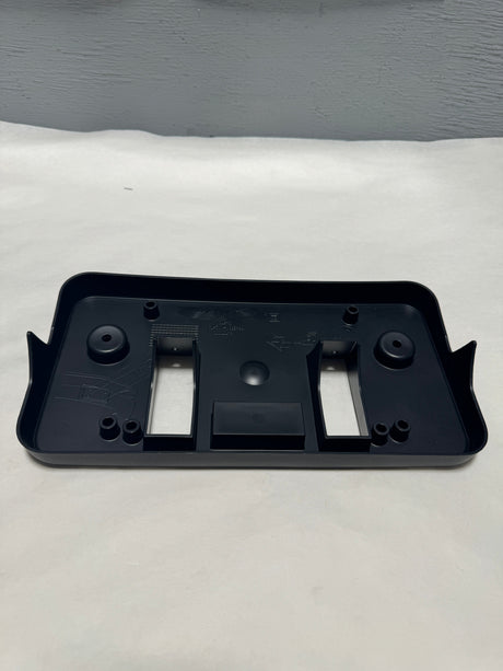 84877919 2022-2023 GMC Sierra Front License Plate Bracket Mount - No Hardware