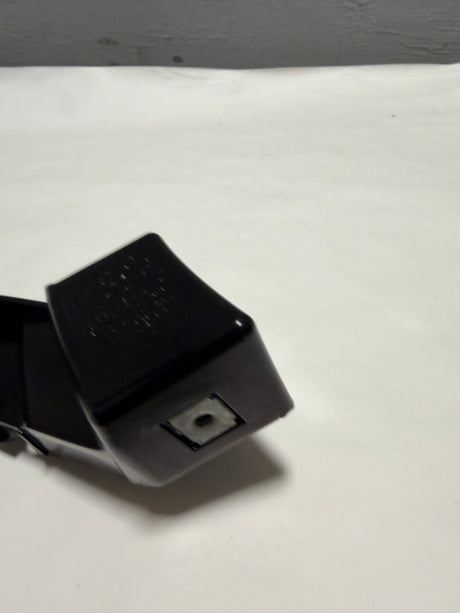 85661328 2022-2023 Traverse Front Bumper Driver Side Guide Bracket For Tow Hook Equipped Only